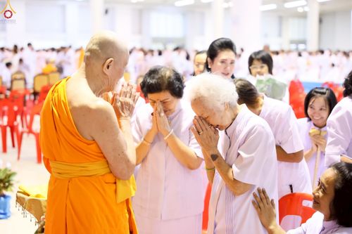 ภาพ No.243748:วันอาทิตย์ที่ 7 กันยายน พ.ศ. 2568 พิธีบูชาครูผู้ค้นพบวิชชาธรรมกาย , พิธีบูชาข้าวพระ ณ สภาธรรมกายสากล วัดพระธรรมกาย