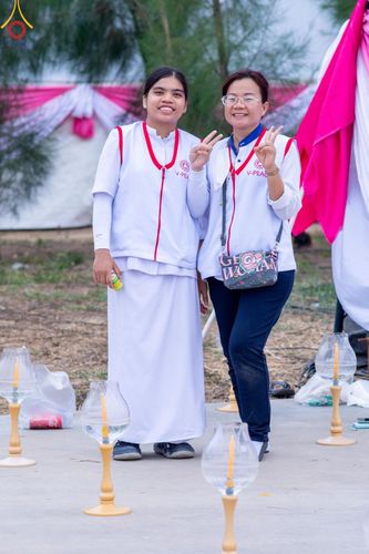 ภาพ No.120991:V.20 เป็นปลื้ม การเตรียมงาน เก็บงาน การรับบุญของเจ้าหน้าที่หน่วยงานต่างๆ เพื่อโครงการธรรมยาตรา กตัญญูบูชา มหาปูชนียาจารย์ พระมงคลเทพมุนี (สด จนฺทสโร) พระผู้ปราบมาร อนุสรณ์สถาน 7 แห่ง ปีที่ 12 ระหว่างวันที่ 2 - 31 มกราคม พ.ศ.2567