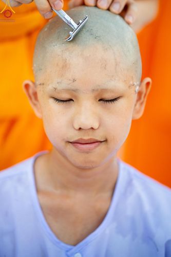 ภาพ No.132793:พิธีปลงผมยุวธรรมทายาท รุ่นที่ 32 มัชฌิมธรรมทายาท รุ่นที่ 28 ณ ลานธรรม วัดพระธรรมกาย วันเสาร์ที่ 30 มีนาคม พ.ศ. 2567