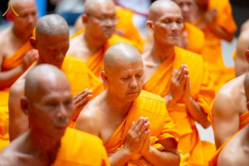 ภาพ No.277870:วันเสาร์ที่ 6 ธันวาคม พ.ศ. 2568 พิธีบรรพชาอุปสมบทและพิธีถวายบาตร โครงการอุปสมบทบูชาธรรมมหาปูชนียาจารย์ ประจำปี พ.ศ.2568 โครงการบวชพระนานาชาติ AEC และ WAB รุ่น CEO (นักบริหาร) รุ่นที่ 5 ณ มหาธรรมกายเจดีย์ วัดพระธรรมกาย