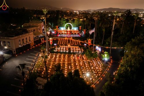 ภาพ No.138399:วิสาขบูชานานาชาติ วัดพระธรรมกายแคลิฟอร์เนีย ประเทศสหรัฐอเมริกา วันพุธที่ 22 พฤษภาคม พ.ศ. 2567