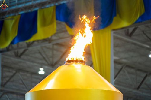 ภาพ No.86983:พิธีตักบาตร , พิธีบูชาข้าวพระ , พิธีจุดเทียนใจ ไฟนิรันดร์ อนันตชัย ในวันอาทิตย์ต้นเดือน 3 กันยายน พ.ศ. 2566 ณ วัดพระธรรมกาย