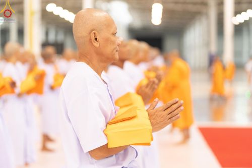 ภาพ No.180683:พิธีบรรพชาอุปสมบท โครงการอุปสมบทบูชาธรรมมหาปูชนียาจารย์ ประจำปีพุทธศักราช 2567 วันเสาร์ที่ 7 ธันวาคมพ.ศ. 2567 ณ วัดพระธรรมกาย จ.ปทุมธานี