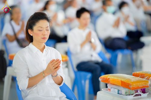 ภาพ No.310124:วันที่ 7 กุมภาพันธ์ พ.ศ. 2569 พิธีถวายภัตตาหารเมนูสวรรค์ เพื่อการบรรลุธรรม ณ หอฉันคุณยายอาจารย์ฯ วัดพระธรรมกาย