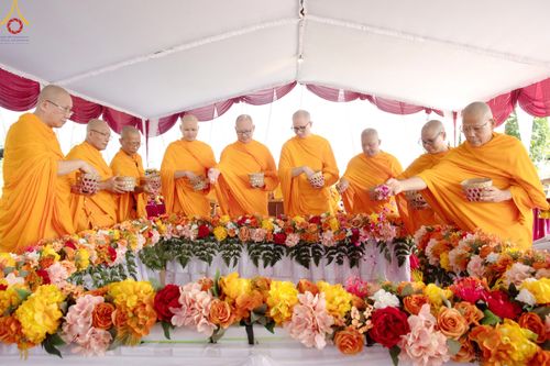 ภาพ No.82148:พิธีกลั่นแผ่นดินเพื่อสร้าง BOROBUDUR INNER PEACE SANCTURY ในวันเสาร์ที่ 3 มิ.ย. พ.ศ.2566 ณ ประเทศอินโดนีเซีย