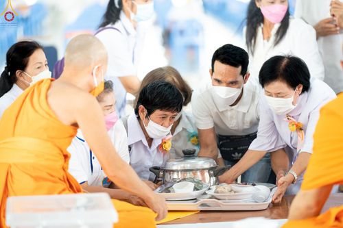 ภาพ No.78104:พิธีบุพเปตพลี ครั้งที่ 132 เพื่ออุทิศบุญกุศลแด่บรรพบุรุษผู้ล่วงลับ วันที่ 21 มีนาคม พ.ศ. 2566 ณ วัดพระธรรมกาย