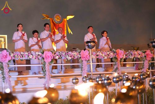 ภาพ No.312351:วันอังคารที่ 3 มีนาคม พ.ศ.2569 พิธีเวียนประทักษิณและจุดมาฆประทีป (ภาพชุดที่ 2) ณ ลานธรรมพระมหาธรรมกายเจดีย์ วัดพระธรรมกาย