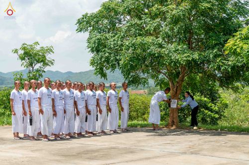 ภาพ No.340572:วันที่ 24-25 กรกฎาคม พ.ศ. 2569 โครงการพัฒนาคุณธรรม จริยธรรม สำหรับนักเรียนนายสิบตำรวจ (นสต.) รุ่นที่ 17 ศูนย์ฝึกอบรมตำรวจภูธรภาค 1 ได้จัดกิจกรรม WalkRally สวดมนต์นั่งสมาธิ และฟังธรรมจากพระอาจารย์ ณ ศูนย์ปฏิบัติธรรมเวิล์ดพีช วัลเล่ย์ (World Peace Valley) 