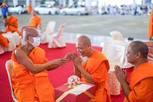 ภาพ No.79807:พิธีขอบรรพชา , พิธีคล้องอังสะ พิธีขอสรณคมน์และศีล , พิธีขอนิสสัย ในโครงการบรรพชาสามเณรฟื้นฟูพระพุทธศาสนาทั่วไทย วันเสาร์ที่ 8 เมษายน พ.ศ.2566