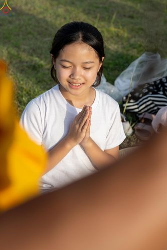 ภาพ No.287833:วันที่ 3 มกราคม พ.ศ. 2569 พิธีต้อนรับพระธรรมยาตรา ครั้งที่ 2 (ภาพชุดที่ 2) ในโครงการธรรมยาตรา กตัญญูบูชา มหาปูชนียาจารย์ พระมงคลเทพมุนี(สด จนฺทสโร) พระผู้ปราบมาร อนุสรณ์สถาน 7 แห่ง ปีที่ 14 ณ อนุสรณ์สถานมหาวิหารพระมงคลเทพมุนี (โลตัสแลนด์) อ.สองพี่น้อง จ.