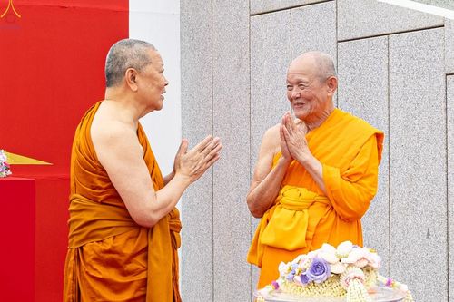 ภาพ No.328545:วันอังคารที่ 12 พฤษภาคม พ.ศ.2569 เจ้าประคุณสมเด็จพระมหารัชมงคลมุนี กรรมการมหาเถรสมาคม เจ้าคณะหนกลาง วัดไตรมิตรวิทยาราม วรวิหาร โปรดเมตตาเป็นองค์ประธาน พิธีเจริญพระพุทธมนต์ อายุวัฒนมงคล 98 ปี คุณแม่จุรี สุทธิผล ณ อาคารปลูกศรัทธา 2 วัดพระธรรมกาย