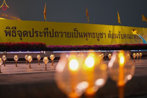 ภาพ No.122182:พิธีจุดประทีปถวายเป็นพุทธบูชา และบูชาธรรมมหาปูชนียาจารย์ พระมงคลเทพมุนี(สด จนฺทสโร) ในโครงการธรรมยาตรา กตัญญูบูชา มหาปูชนียาจารย์ พระมงคลเทพมุนี(สด จนฺทสโร) พระผู้ปราบมาร อนุสรณ์สถาน 7 แห่ง ปีที่ 12 วันที่ 31 มกราคม พ.ศ. 2567 ณ วัดพระธรรมกาย จ.ปทุมธานี (