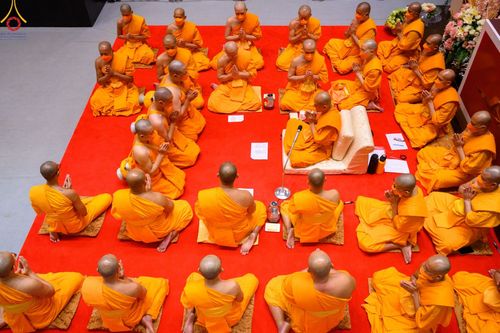 ภาพ No.82804:พิธีอุปสมบทหมู่ ในโครงการพระพี่เลี้ยงเข้าพรรษา, ธรรมทายาทอุดมศึกษารุ่นที่ 50 (ภาคฤดูฝน) และธรรมทายาทพุทธศาสตร์สากล รุ่นที่ 7 (ภาคฤดูฝน) วันอาทิตย์ที่ 18 มิถุนายน พ.ศ. 2566 ณ วัดพระธรรมกาย จ.ปทุมธานี