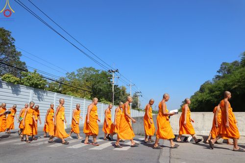 ภาพ No.177334:พิธีถวายภัตตาหารเมนูสวรรค์ และพิธีบุพเปตพลี ครั้งที่ 158 ร่วมอุทิศบุญแด่หมู่ญาติที่ล่วงลับไปแล้ว และสืบทอดอายุพระพุทธศาสนา ณ วัดพระธรรมกาย วันที่ 30 พฤศจิกายน พ.ศ.2567 (วันพระ แรม 15 ค่ำ เดือน 12)