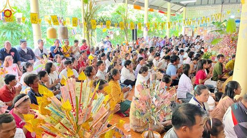 ภาพ No.173574:พิธีทอดกฐิน ณ วัดป่าทุ่งวัว จ.ฉะเชิงเทรา ในโครงการกฐินสามัคคีทั่วไทย 30,000 วัด บูชาธรรม 80 ปี หลวงพ่อธัมมชโย โดยคณะศิษยานุศิษย์วัดพระธรรมกาย วันที่ 27 ตุลาคม พ.ศ. 2567