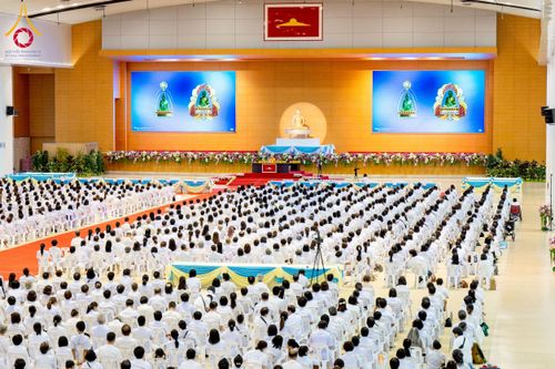 ภาพ No.259791:วันอาทิตย์ที่ 5 ตุลาคม พ.ศ. 2568 สัมมนาพิเศษ "จากกฐินวัดพระธรรมกาย สู่กฐินทั่วไทย 30,000 วัด" ณ สภาธรรมกายสากล วัดพระธรรมกาย