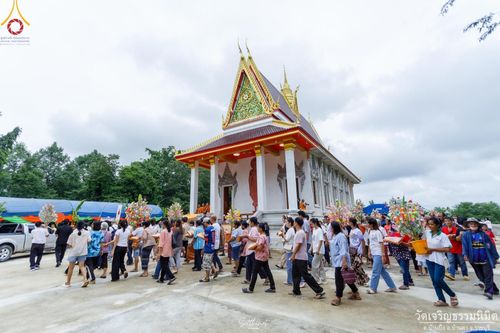ภาพ No.166208:พิธีทอดกฐิน ณ วัดเจริญธรรมนิมิตร จ.ราชบุรี ในโครงการกฐินสามัคคีทั่วไทย 30,000 วัด บูชาธรรม 80 ปี หลวงพ่อธัมมชโย โดยคณะศิษยานุศิษย์วัดพระธรรมกาย วันที่ 20 ตุลาคม พ.ศ. 2567