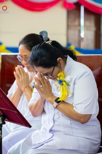 ภาพ No.168022:พิธีทอดกฐิน ณ วัดดอนเสาเกียดมิลินทบุณยาราม ต.บางแขม อ.เมืองนครปฐม จ.นครปฐม ในโครงการกฐินสามัคคีทั่วไทย 30,000 วัด บูชาธรรม 80 ปี หลวงพ่อธัมมชโย โดยคณะศิษยานุศิษย์วัดพระธรรมกาย วันที่ 20 ตุลาคม พ.ศ. 2567