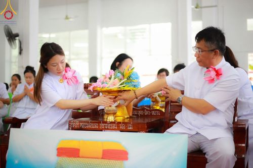 ภาพ No.172080:พิธีทอดกฐิน ณ วัดบางนางเพ็ง จ.สมุทรปราการ ในโครงการกฐินสามัคคีทั่วไทย 30,000 วัด บูชาธรรม 80 ปี หลวงพ่อธัมมชโย โดยคณะศิษยานุศิษย์วัดพระธรรมกาย วันที่ 27 ตุลาคม พ.ศ. 2567