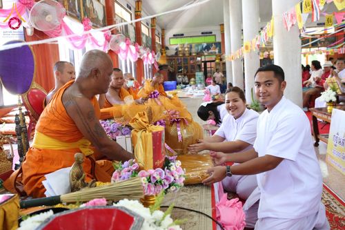 ภาพ No.183740:พิธีทอดกฐิน ณ วัดต้นทองน้ำเมา จ.นครราชสีมา ในโครงการทอดกฐินสามัคคีทั่วไทย 30,000 วัด บูชาธรรม 80 ปี หลวงพ่อธัมมชโย โดยคณะศิษยานุศิษย์วัดพระธรรมกาย วันที่ 10 พฤศจิกายน พ.ศ. 2567