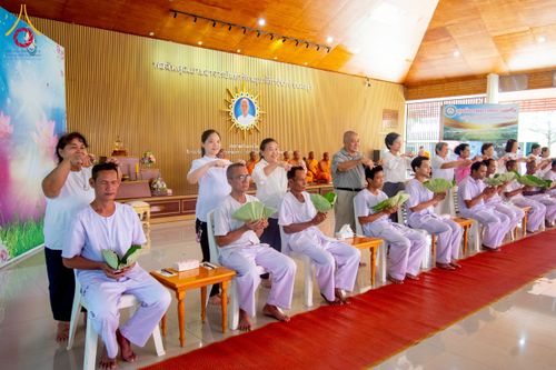 ภาพ No.233034:โครงการบรรพชาอุปสมบทหมู่รุ่นเข้าพรรษา ปี ๒๕๖๘ ระหว่างวันที่ ๒๕ มิ.ย. - ๕ พ.ย. ๒๕๖๘ ณ ศูนย์อบรมเยาวชนบางปะหัน