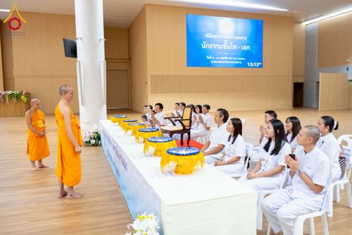 ภาพ No.267180:วันที่ 7 พฤศจิกายน พ.ศ. 2568 พิธีสอบธรรมสนามหลวง นักธรรมชั้นโท - เอก ณ สนามสอบวัดพระธรรมกาย