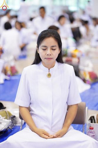 ภาพ No.124387:พิธีตักบาตรในวันมาฆบูชา ณ บ้านแก้วเรือนทองคุณยายฯ วัดพระธรรมกาย จ.ปทุมธานี วันเสาร์ที่ 24 กุมภาพันธ์ พ.ศ. 2567