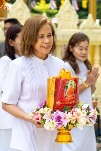 ภาพ No.163240:โครงการกฐินสามัคคีทั่วไทย 30,000 วัด บูชาธรรม 80 ปี หลวงพ่อธัมมชโย โดย คณะศิษยานุศิษย์วัดพระธรรมกาย ณ วัดประดิษฐ์ธรรม จ.สระบุรี วันที่ 19 ตุลาคม พ.ศ. 2567