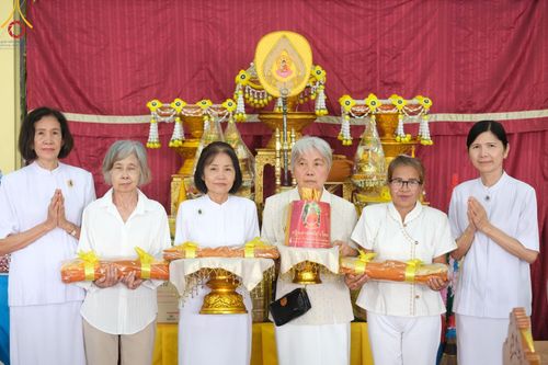 ภาพ No.162547:โครงการกฐินสามัคคีทั่วไทย 30,000 วัด บูชาธรรม 80 ปี หลวงพ่อธัมมชโย โดย คณะศิษยานุศิษย์วัดพระธรรมกาย ณ วัดจันทร์ใน จ.กรุงเทพมหานคร วันที่ 19 ตุลาคม พ.ศ. 2567