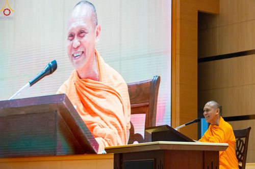 ภาพ No.90359:งานสัมมนา ผู้นำบุญยอดกัลยาณมิตร 77 จังหวัดทั่วไทย โครงการกฐินสามัคคีทั่วไทย 5,000 วัด พุทธศักราช 2566 และโครงการอุปสมบท 3,000 รูป บูชาธรรมมหาปูชนียาจารย์ ระหว่าง วันที่ 6 - 8 ตุลาคม พ.ศ. 2566 ณ จ.นครราชสีมา