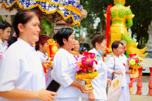 ภาพ No.268007:วันที่ 26 ตุลาคม พ.ศ. 2568 พิธีทอดกฐินสามัคคีทั่วไทย ณ วัดโพธิญาณ ต.หนองโพรง อ.ศรีมหาโพธิ จ.ปราจีนบุรี โดยคณะศิษยานุศิษย์ บูชาธรรม 81 ปี หลวงพ่อธัมมชโย