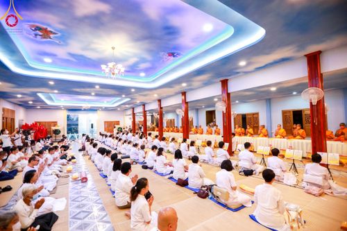 ภาพ No.115598:พิธีถวายภัตตาหารเป็นสังฆทาน แด่คณะพระธรรมยาตรา ปีที่ 12 วันที่ 20 มกราคม พ.ศ. 2567 ณ วัดโบสถ์(บน) บางคูเวียง จ.นนทบุรี