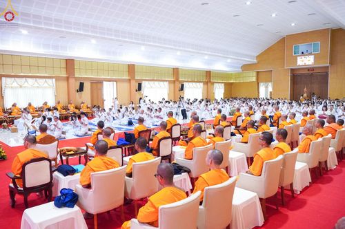 ภาพ No.89719:พิธีวางแผ่นจารึกชื่อ เพื่อนำไปประดิษฐานไว้ในฐานองค์พระประธาน เนื่องในโอกาสครบรอบ 10 ปี ศูนย์ปฏิบัติธรรมนครราชสีมา วันอาทิตย์ที่ 24 กันยายน พ.ศ. 2566