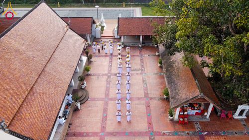 ภาพ No.179904:พิธีบรรพชาสามเณรและอุปสมบท โครงการบรรพชาอุปสมบทหมู่บูชาธรรมมหาปูชนียจารย์ ณ วัดพระธาตุจอมทอง และ วัดพระธาตุศรีโคมคำ อ.เมือง จ.พะเยา วันอังคารที่ ๓ ธันวาคม พ.ศ. ๒๕๖๗