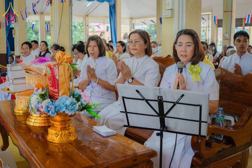 ภาพ No.181952:พิธีทอดกฐิน ณ วัดใหม่วงเดือน จ.ชัยนาท ในโครงการทอดกฐินสามัคคีทั่วไทย 30,000 วัด บูชาธรรม 80 ปี หลวงพ่อธัมมชโย โดยคณะศิษยานุศิษย์วัดพระธรรมกาย วันที่ 2 พฤศจิกายน พ.ศ. 2567