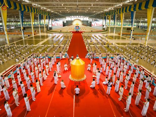 พิธีจุดเทียนใจ ไฟนิรันดร์ อนันตชัย วันอาทิตย์ที่ 17 กันยายน พ.ศ. 2566 ณ สภาธรรมกายสากล วัดพระธรรมกาย