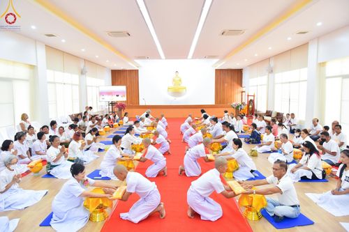 ภาพ No.133312:พิธีบรรพชาสามเณร ในโครงการบรรพชาสามเณร ฟื้นฟูพระพุทธศาสนาทั่วไทย ณ ศูนย์ปฏิบัติธรรมจันทบุรี วันพุธที่ 3 เมษายน พ.ศ. 2567