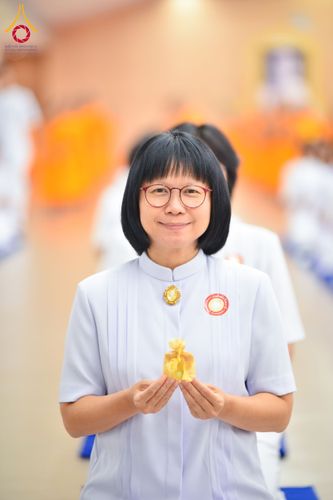 ภาพ No.161630:พิธีรับดวงแก้วนักเรียนบาลี ผู้สมัครสอบในนามวัดพระธรรมกาย วันพุธที่ 2 ตุลาคม พ.ศ. 2567 ณ เทวสภา อาคารร้อยปีคุณยายอาจารย์ฯ วัดพระธรรมกาย จ.ปทุมธานี