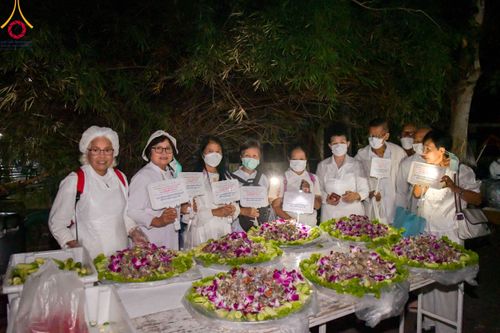 ภาพ No.112850:พิธีถวายภัตตาหารเป็นสังฆทาน แด่คณะพระธรรมยาตรา ปีที่ 12 วันที่ 15 มกราคม พ.ศ. 2567 ณ วัดสองพี่น้อง จ.สุพรรณบุรี