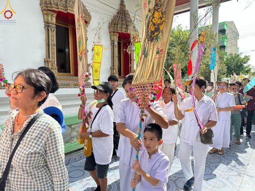 ภาพ No.172099:พิธีทอดกฐิน ณ วัดเทพากร เขตบางพลัด กรุงเทพมหานคร ในโครงการกฐินสามัคคีทั่วไทย 30,000 วัด บูชาธรรม 80 ปี หลวงพ่อธัมมชโย โดยคณะศิษยานุศิษย์วัดพระธรรมกาย วันที่ 27 ตุลาคม พ.ศ. 2567