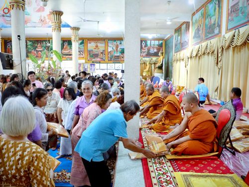 ภาพ No.265381:วันที่ 25 ตุลาคม พ.ศ. 2568 พิธีทอดกฐินสามัคคีทั่วไทย ณ วัดทรงธรรม อ.พนัสนิคม จ.ชลบุรี โดยคณะศิษยานุศิษย์ บูชาธรรม 81 ปี หลวงพ่อธัมมชโย