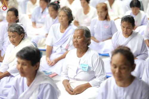 ภาพ No.154966:โครงการอุบาสกแก้ว อุบาสิกาแก้ว รุ่นที่ 2 ตัวแทนทอดกฐินสามัคคีทั่วไทย 30,000 วัด บูชาธรรม 80 ปี หลวงพ่อธัมมชโย จังหวัดบุรีรัมย์ ระหว่างวันที่ 13-15 กันยายน พ.ศ. 2567