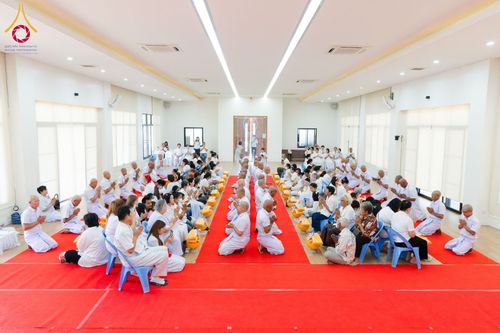 ภาพ No.181444:พิธีบรรพชาอุปสมบท ณ วัดบ้านอ่าง ต.อ่างคีรี อ.มะขาม จ.จันทบุรี วันที่ 6 ธันวาคม พ.ศ. 2567 ในโครงการอุปสมบทหมู่ บูชาธรรมมหาปูชนียาจารย์ ปี 2567 โดยทีมงานลูกพระธัมฯ ศูนย์ปฏิบัติธรรมจันทบุรี จ.จันทบุรี