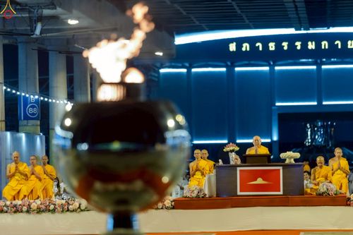 ภาพ No.244368:วันที่ 7 กันยายน พ.ศ. 2568 พิธีฉลองชัยสวดมนต์บทธัมมจักกัปปวัตตนสูตร 7,681,108,108 จบ ณ มหารัตนวิหารคด วัดพระธรรมกาย