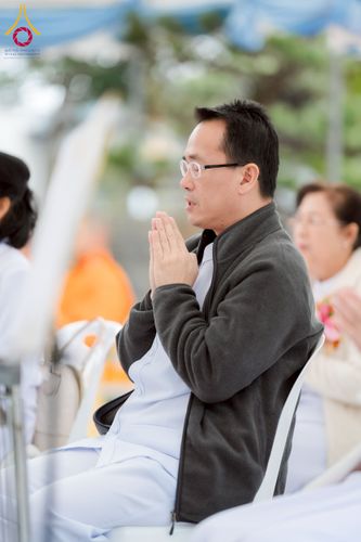 ภาพ No.220846:วันที่ 13 เมษายน พ.ศ. 2568 พิธีโปรยรัตนชาติปฐมเริ่มสถาปนาเจดีย์ และ พิธีเปิดหมู่บ้านปฏิบัติธรรม เพื่อการบรรลุธรรม ณ วัดป่าธรรมกายนานาชาติโทชิหงิ  ประเทศญี่ปุ่น