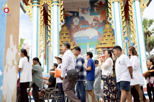 ภาพ No.275452:วันที่ 5 พฤศจิกายน พ.ศ. 2568 พิธีทอดกฐินสามัคคีทั่วไทย ณ วัดสระด่าน ต.หนองสาหร่าย อ.ดอนเจดีย์ จ.สุพรรณบุรี โดยคณะศิษยานุศิษย์ บูชาธรรม 81 ปี หลวงพ่อธัมมชโย