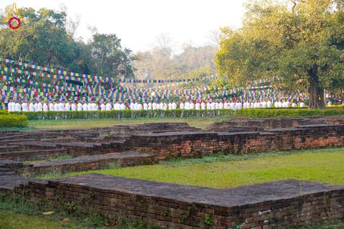 ภาพ No.130428:พิธีบรรพชาธรรมทายาท ในโครงการบรรพชา 1,250 รูป ณ แดนประสูติ สวนลุมพินี ประเทศเนปาล วันที่ 9 มีนาคม พ.ศ. 2567
