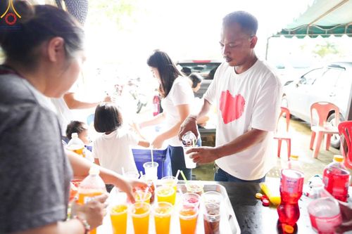 ภาพ No.163485:โครงการกฐินสามัคคีทั่วไทย 30,000 วัด บูชาธรรม 80 ปี หลวงพ่อธัมมชโย โดย คณะศิษยานุศิษย์วัดพระธรรมกาย ณ วัดประชาบำรุงกิจ จ.ฉะเชิงเทรา วันที่ 20 ตุลาคม พ.ศ. 2567