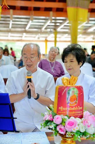 ภาพ No.173593:พิธีทอดกฐิน ณ วัดปู่บัว จ.สุพรรณบุรี ในโครงการกฐินสามัคคีทั่วไทย 30,000 วัด บูชาธรรม 80 ปี หลวงพ่อธัมมชโย โดยคณะศิษยานุศิษย์วัดพระธรรมกาย วันที่ 27 ตุลาคม พ.ศ. 2567