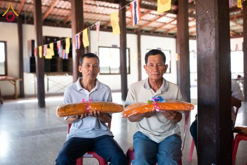 ภาพ No.177489:พิธีทอดกฐิน ณ วัดทองสุวรรณ ต.เมืองพลับพลา อ.ห้วยแถลง จ.นครราชสีมา ในโครงการทอดกฐินสามัคคีทั่วไทย 30,000 วัด บูชาธรรม 80 ปี หลวงพ่อธัมมชโย โดยคณะศิษยานุศิษย์วัดพระธรรมกาย วันที่ 4 พฤศจิกายน พ.ศ. 2567